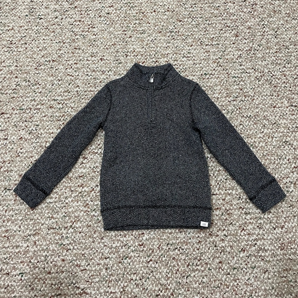 Toddler size 5 GAP sweater.